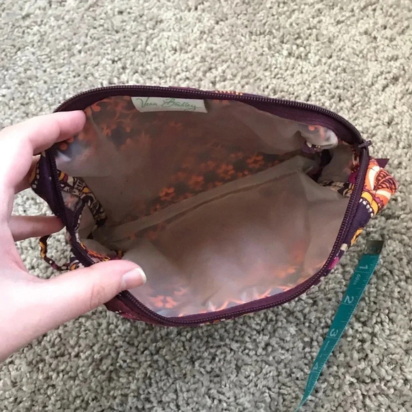 vera Bradley Safari Sunset Medium Makeup Bag - Picture 5 of 6